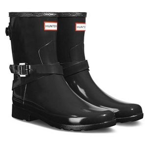 🌟New in Box-HUNTER🌟Black Gloss Original Ankle-
Strap Short Rain Boot - Women